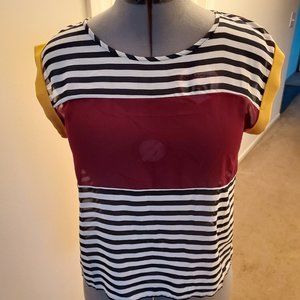 "Toska" Womens Split Back Top - Size Medium-Burgandy, Black and White